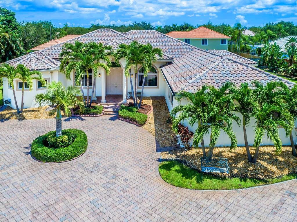 16500 Southwest 62nd Street Southwest Ranches, FL 33331 - Photo 11 of 100 Photo 11