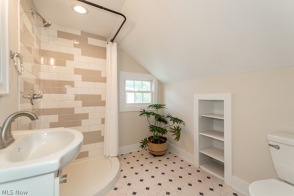 8051 Charlesderry Road Kirtland, OH 44094 - Photo 33 of 39