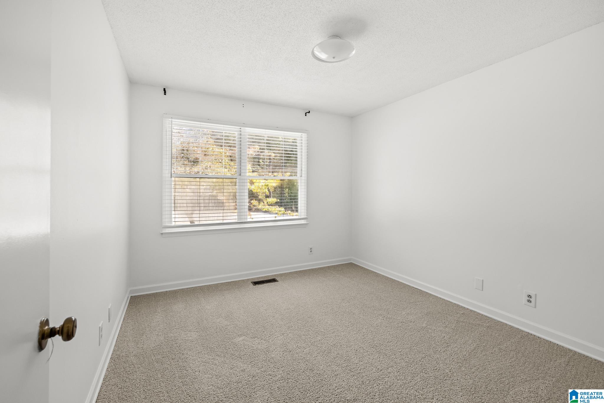 2601 Diamond Circle Birmingham, AL 35216 - Photo 18 of 29