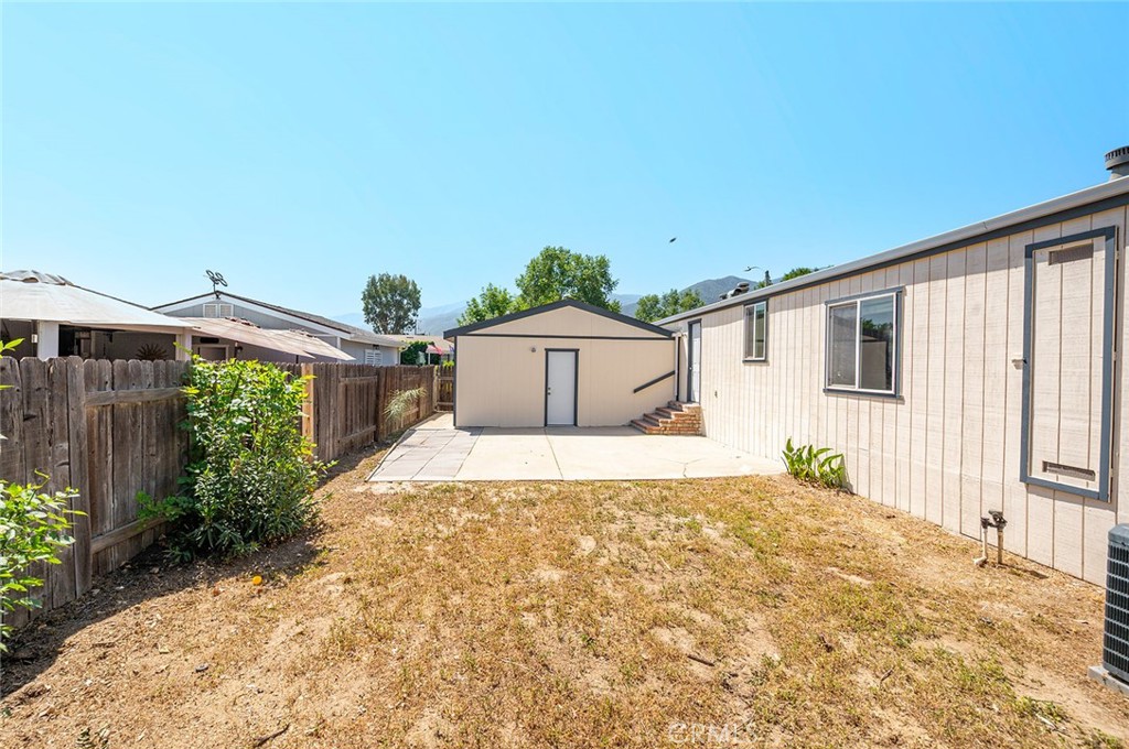 10412 Comstock Road Corona, CA 92883 - Photo 24 of 45