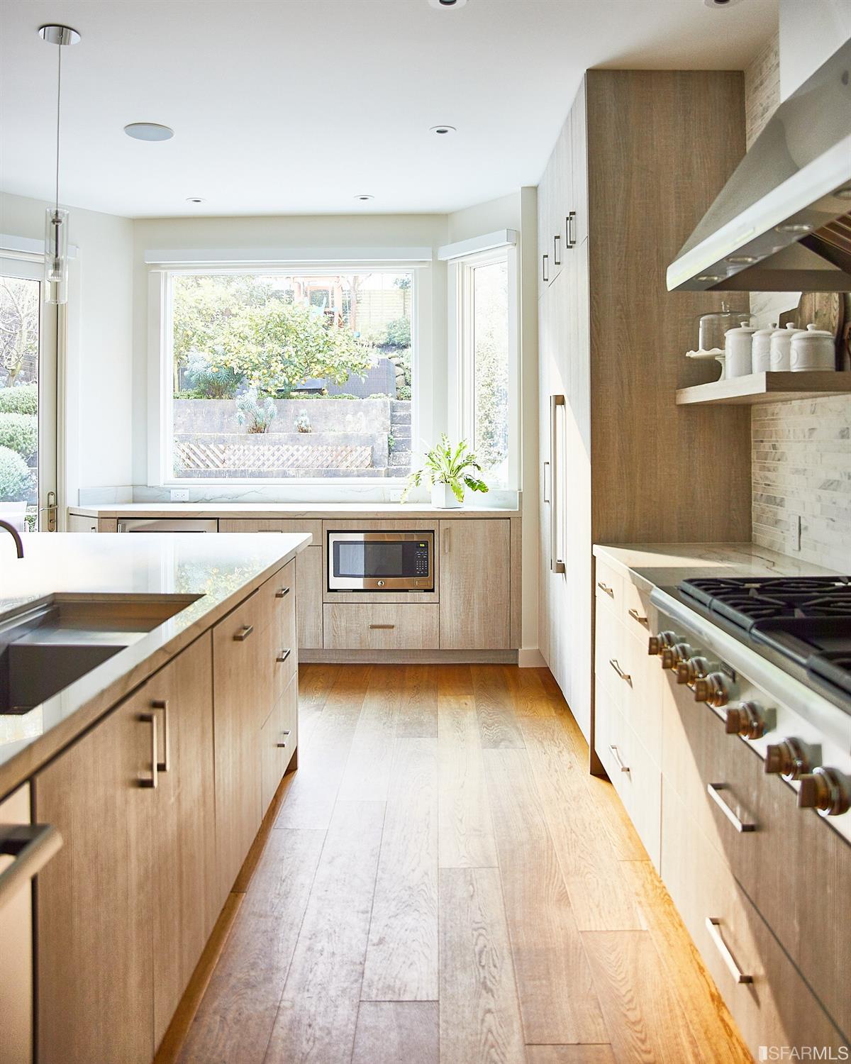 Vallejo Street San Francisco, CA 94123 - Photo 4 of 43