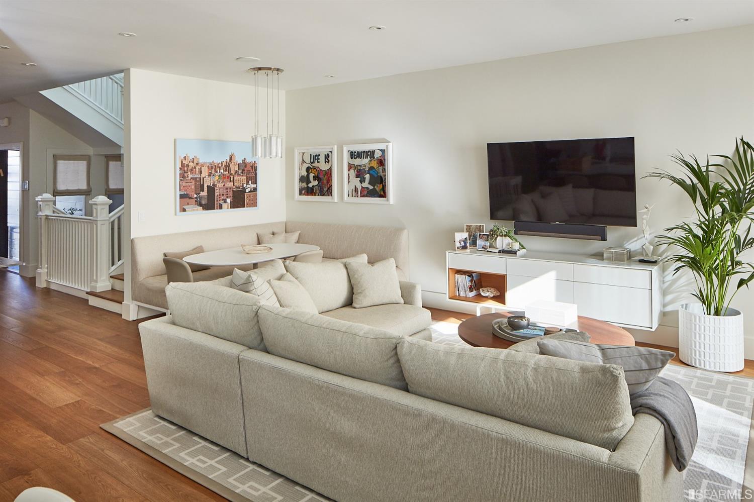 Vallejo Street San Francisco, CA 94123 - Photo 5 of 43