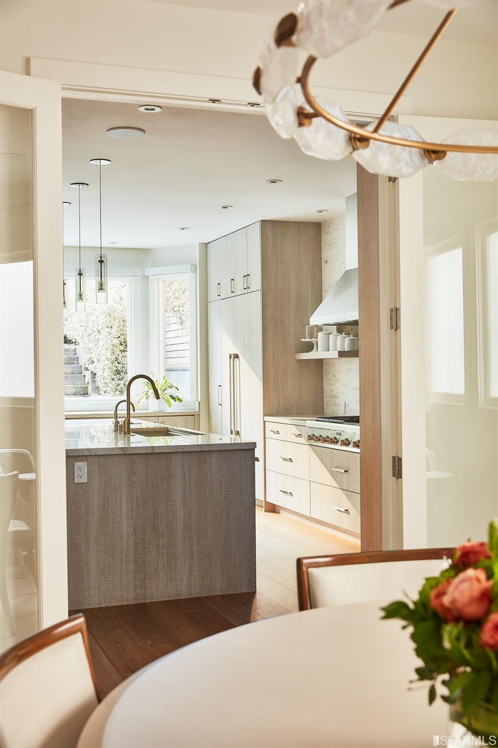 Vallejo Street San Francisco, CA 94123 - Photo 7 of 43