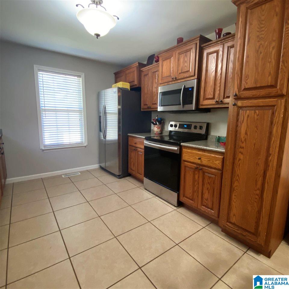 150 Indian Hills Road Hayden, AL 35079 - Photo 12 of 33