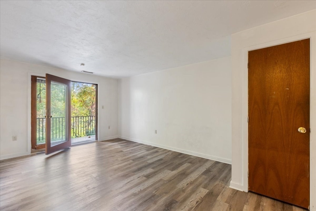 189 Littleton Road, Unit 22 Chelmsford, MA 01824 - Photo 14 of 32 Gallery Image 14