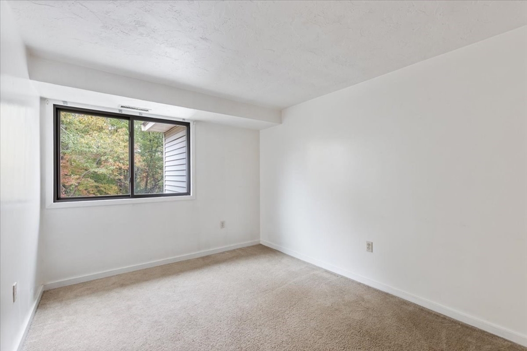 189 Littleton Road, Unit 22 Chelmsford, MA 01824 - Photo 20 of 32 Gallery Image 20
