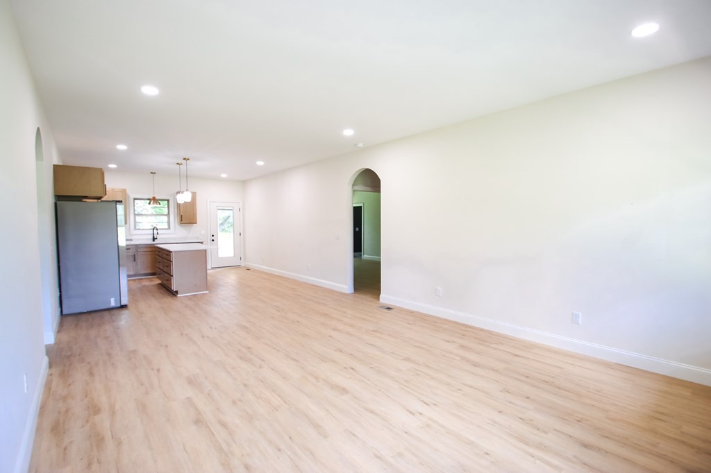 401 Crossvine Road Sparta, TN 38583 - Photo 5 of 18