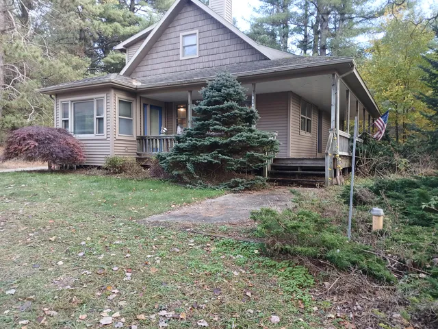 $349,700 | 5195 Highway 72, Harrisville, MI 48740