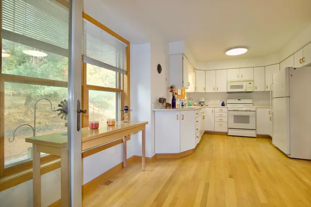 $349,700 | 5195 Highway 72, Harrisville, MI 48740