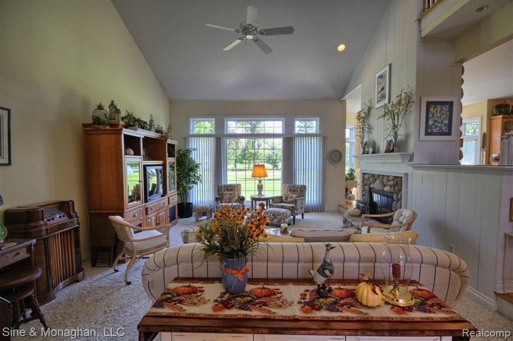 14 Old Course Road St. Clair, MI 48079 - Photo 5 of 25 #5 Great_Room.jpg