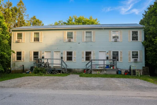 $419,000 | 12 Oak Street, St. Albans, VT 05478