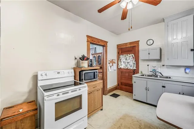 $72,000 | 18 North Wood Street, Greenville, PA 16125