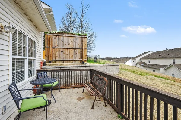 $295,000 | 221 Wyndom Court, Goodlettsville, TN 37072
