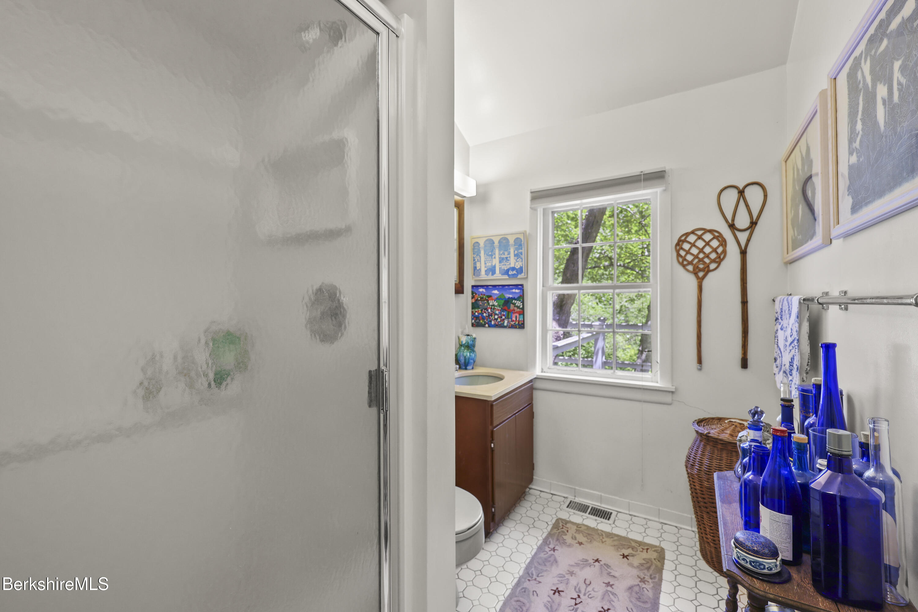 19 Sackman Way Monterey, MA 01230 - Photo 31 of 40 Bathroom Two