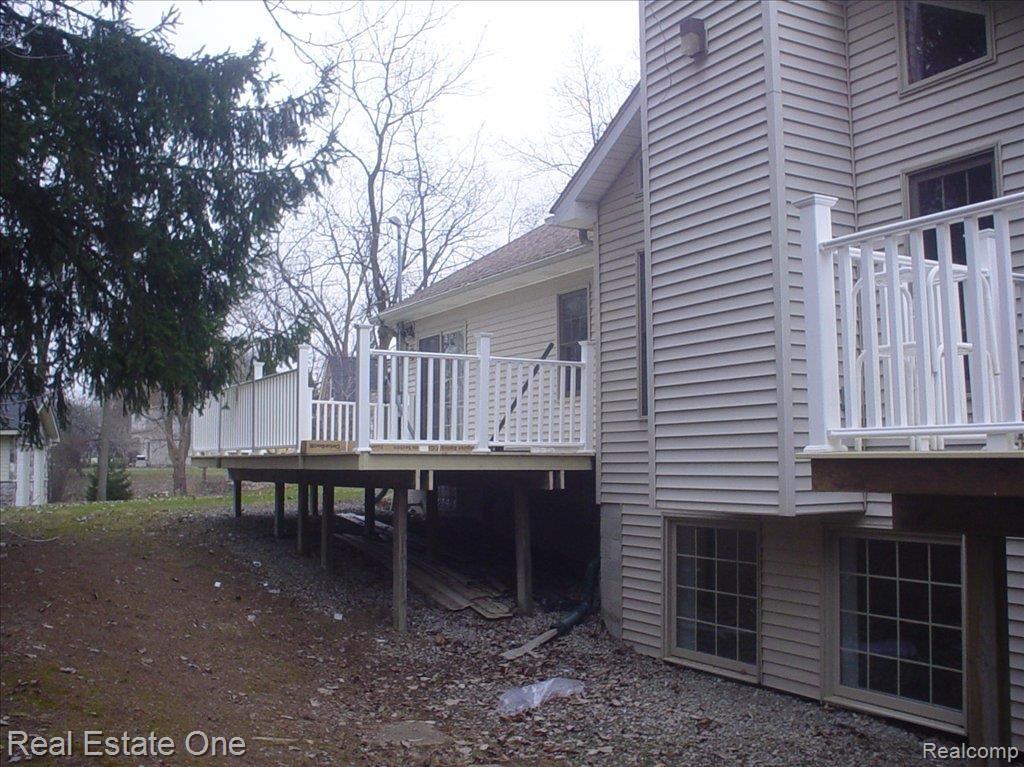 30503 Six Mile Road Livonia, MI 48152 - Photo 4 of 18 6 mile34