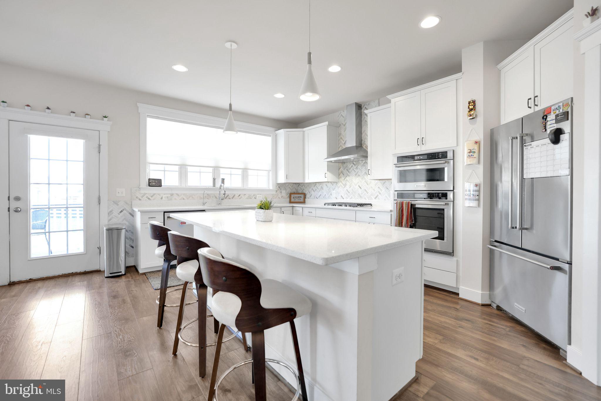 17904 Ridgewood Place Round Hill, VA 20141 - Photo 11 of 55