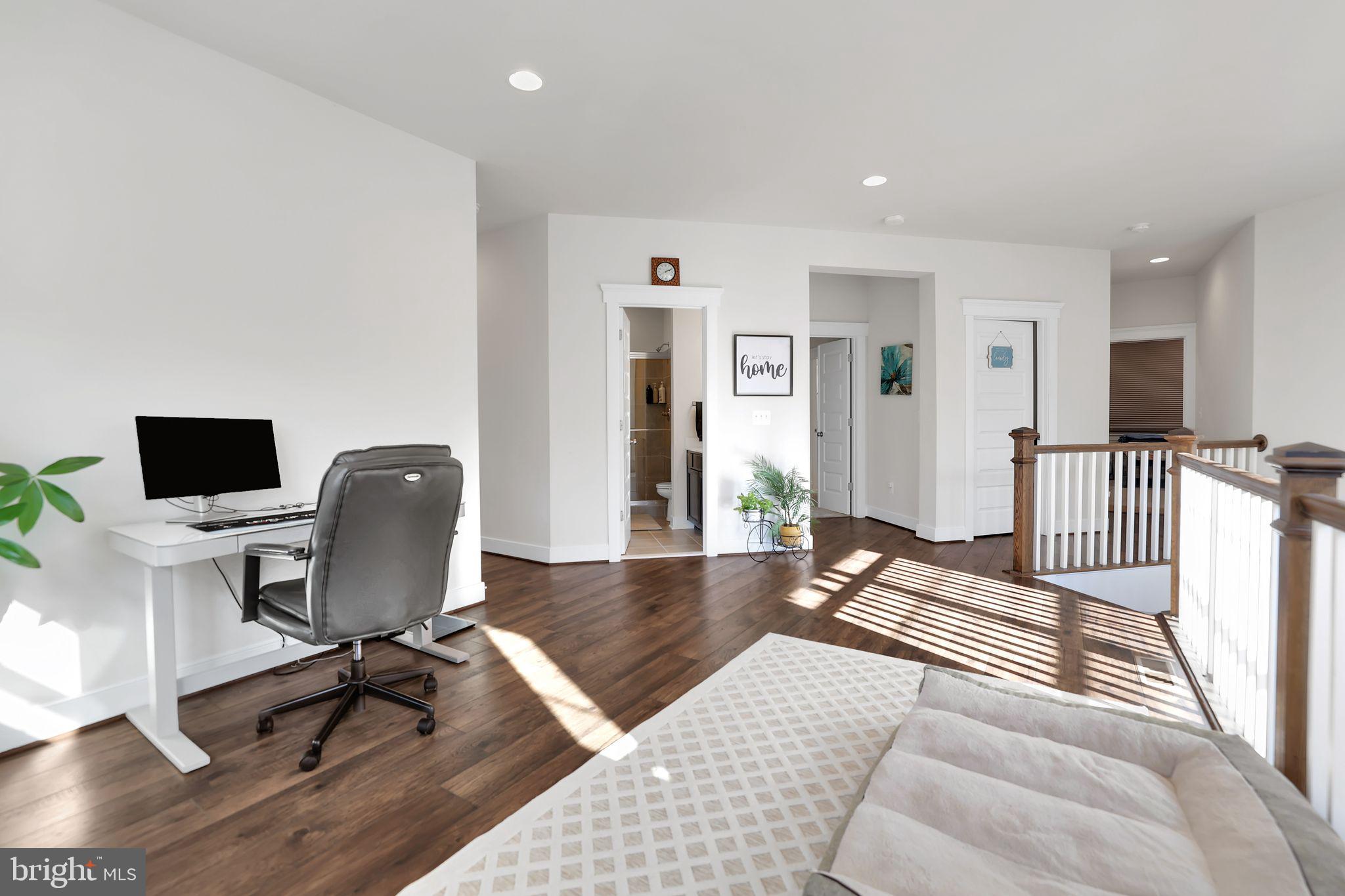 17904 Ridgewood Place Round Hill, VA 20141 - Photo 25 of 55