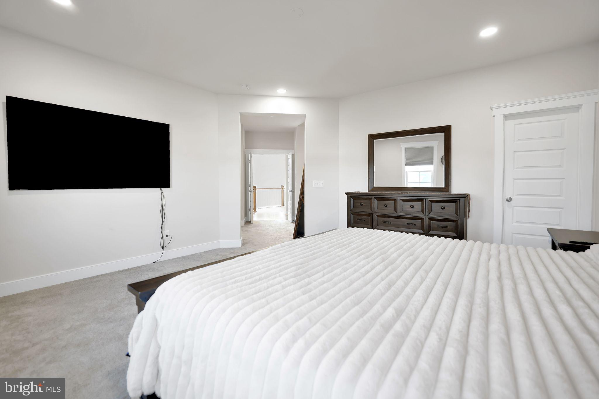 17904 Ridgewood Place Round Hill, VA 20141 - Photo 29 of 55