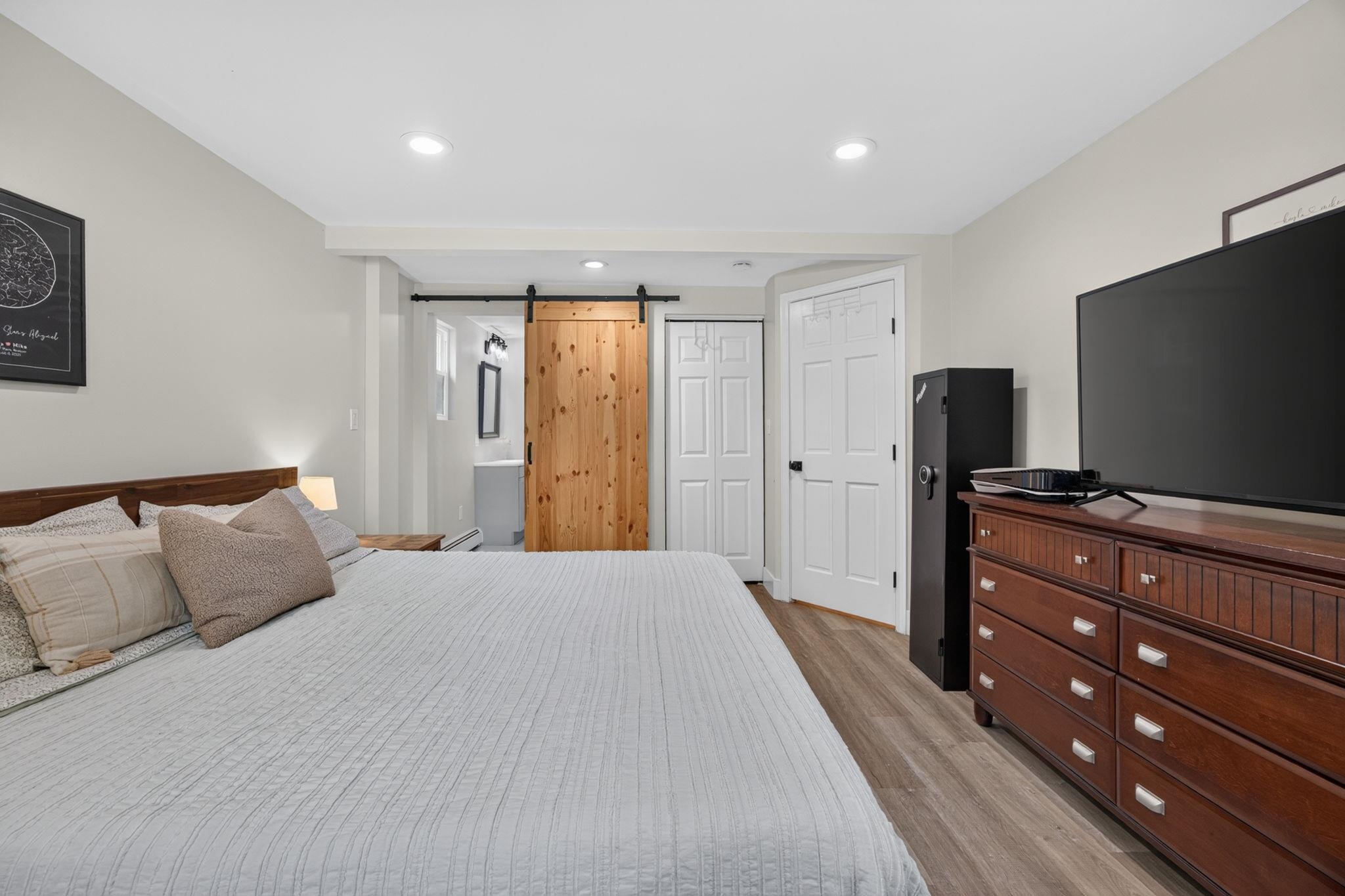 7 Merrick Road Raymond, NH 03077 - Photo 17 of 40 Gallery Image 17