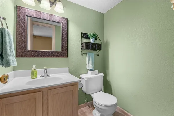 $220,000 | 6157 Northeast Moonstone Court, Lee's Summit, MO 64064