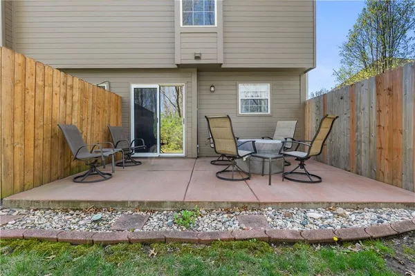 $220,000 | 6157 Northeast Moonstone Court, Lee's Summit, MO 64064