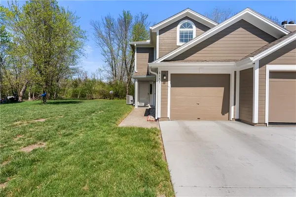 $220,000 | 6157 Northeast Moonstone Court, Lee's Summit, MO 64064
