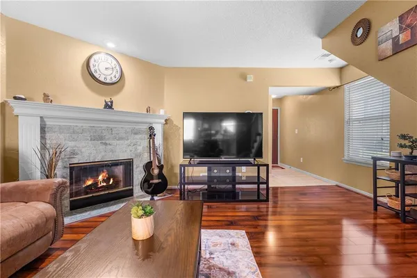 $220,000 | 6157 Northeast Moonstone Court, Lee's Summit, MO 64064