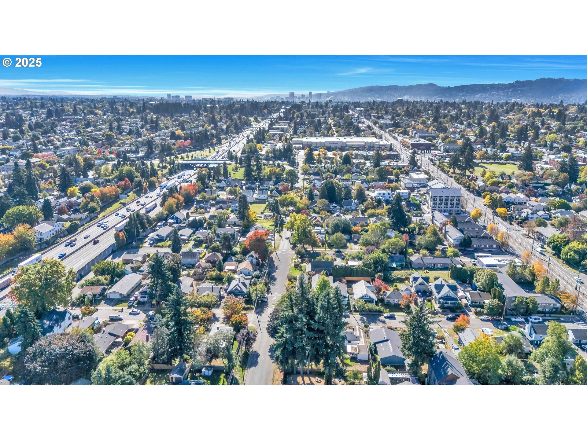 1307 North Kilpatrick Street Portland, OR 97217 - Photo 41 of 46 a view of a city