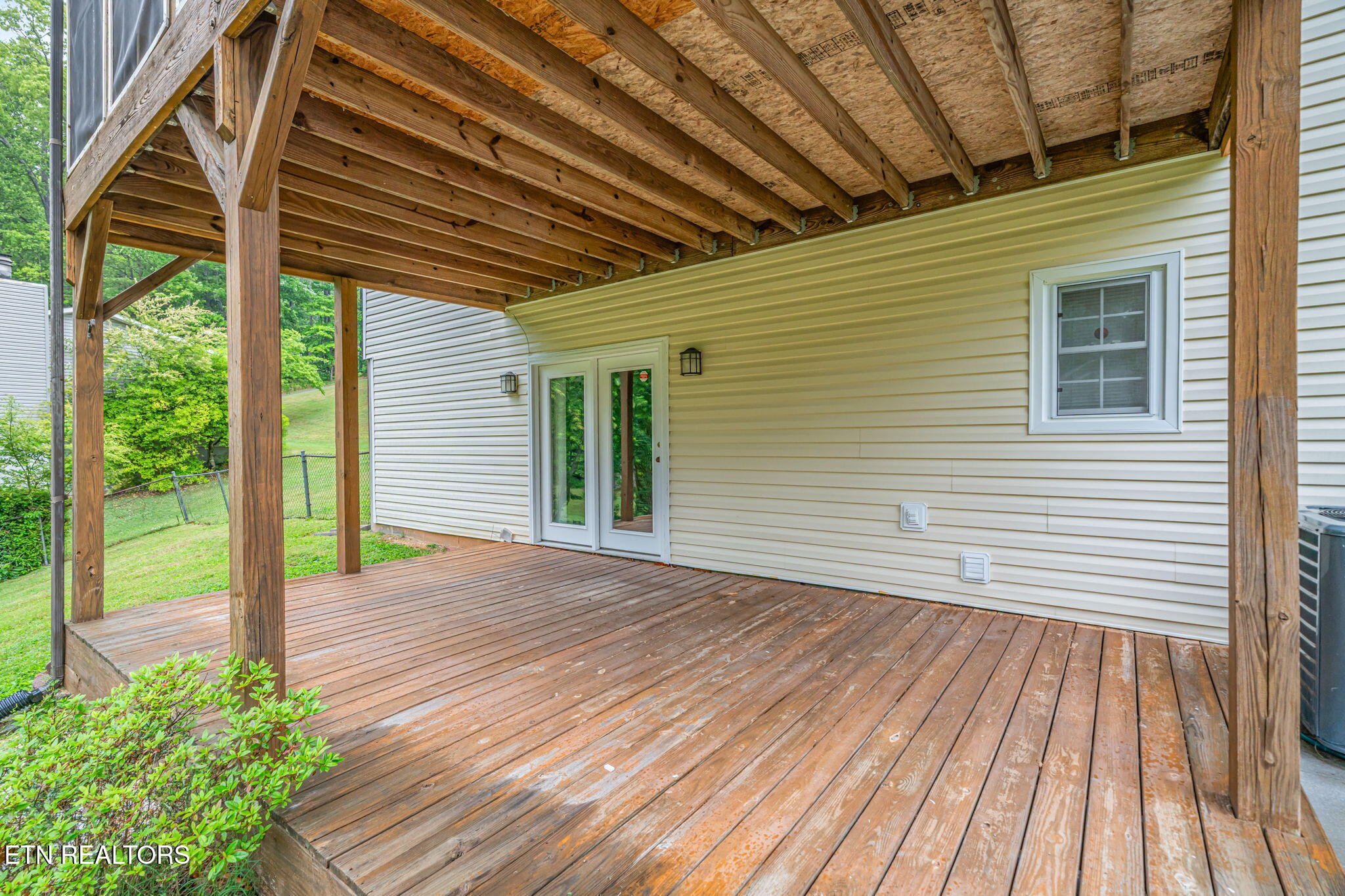 7921 Blueberry Road Powell, TN 37849 - Photo 28 of 34 Deck off Back of House