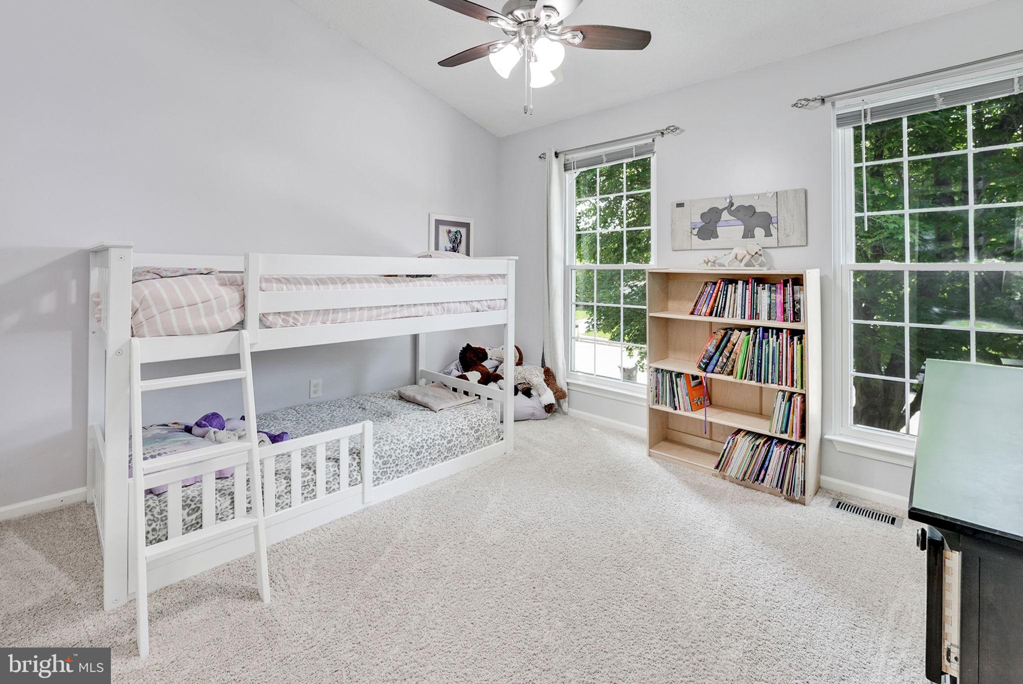 8548 Yoder Street Manassas, VA 20110 - Photo 28 of 47