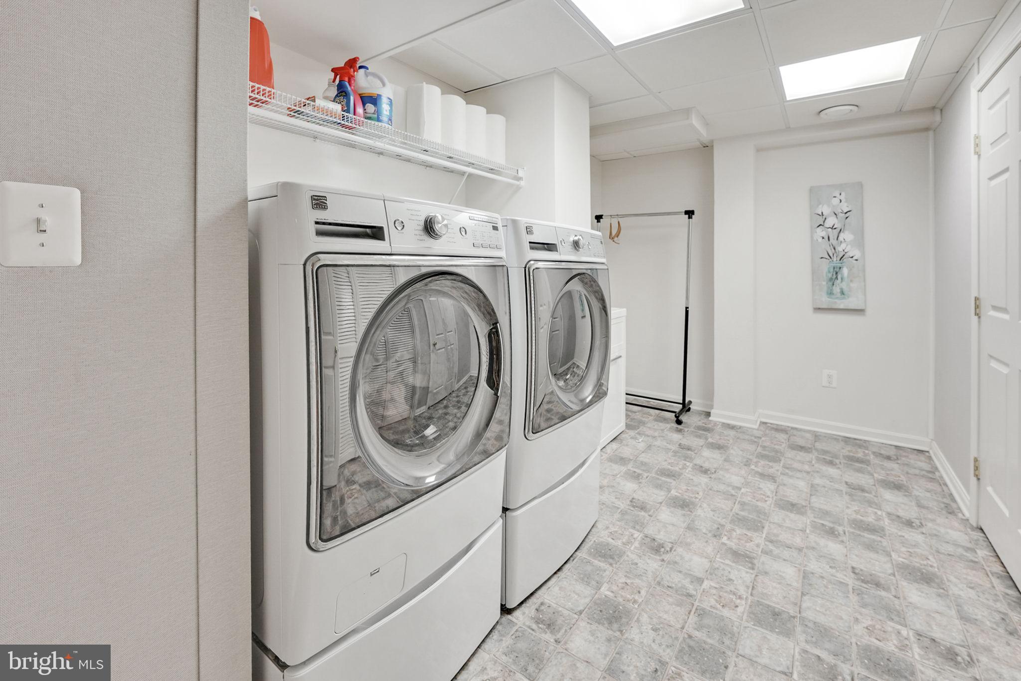 8548 Yoder Street Manassas, VA 20110 - Photo 32 of 47