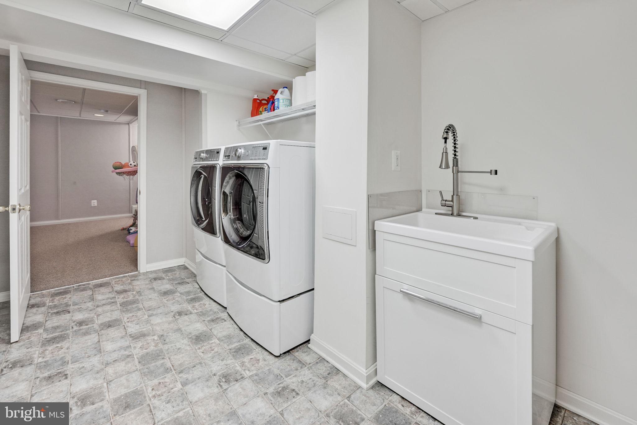 8548 Yoder Street Manassas, VA 20110 - Photo 33 of 47