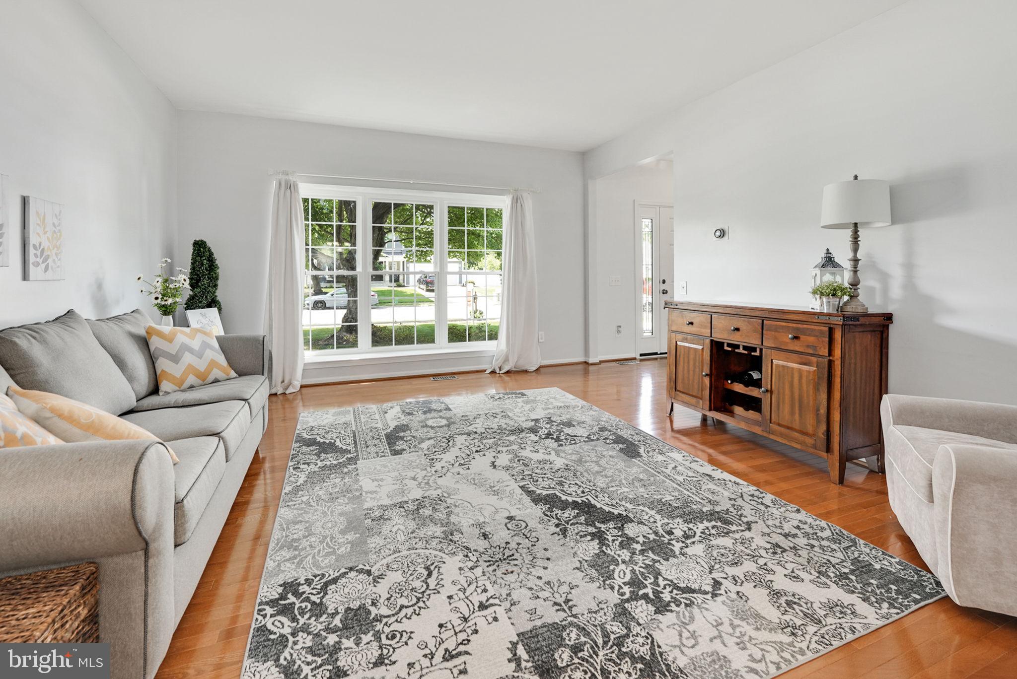 8548 Yoder Street Manassas, VA 20110 - Photo 7 of 47