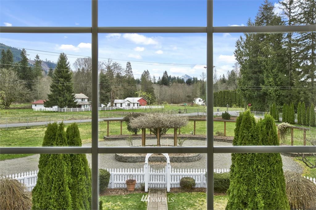 13920 Jordan Road Arlington, WA 98223 - Photo 14 of 25 Gallery Image 14