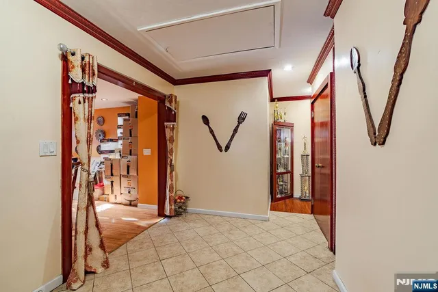 $889,900 | 64 East Century Road, Paramus, NJ 07652