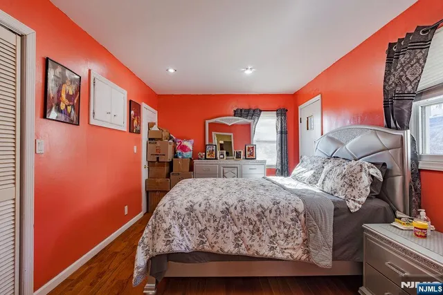 $889,900 | 64 East Century Road, Paramus, NJ 07652