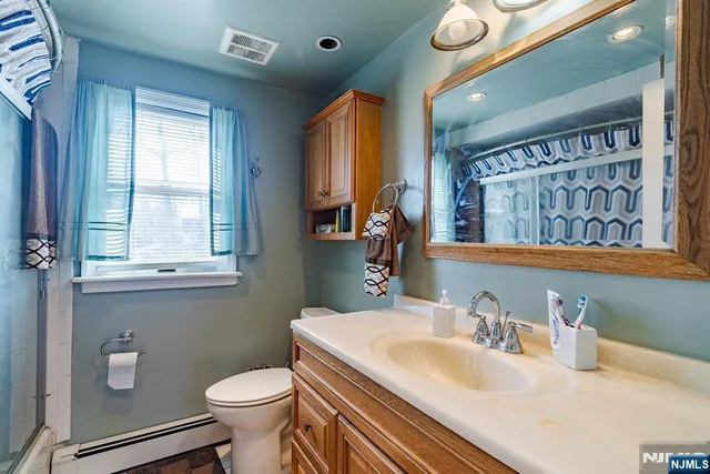 $889,900 | 64 East Century Road, Paramus, NJ 07652