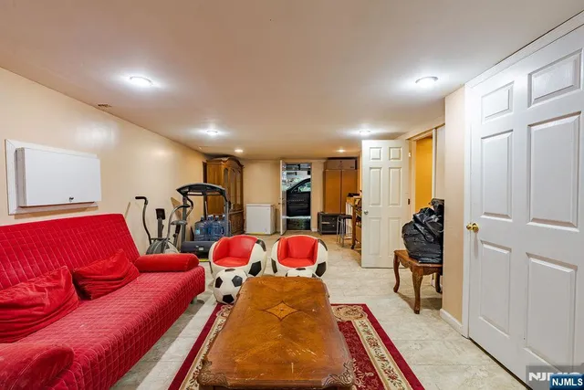 $889,900 | 64 East Century Road, Paramus, NJ 07652