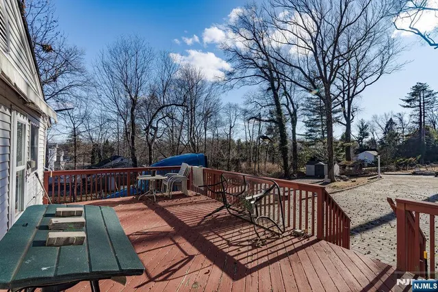 $889,900 | 64 East Century Road, Paramus, NJ 07652