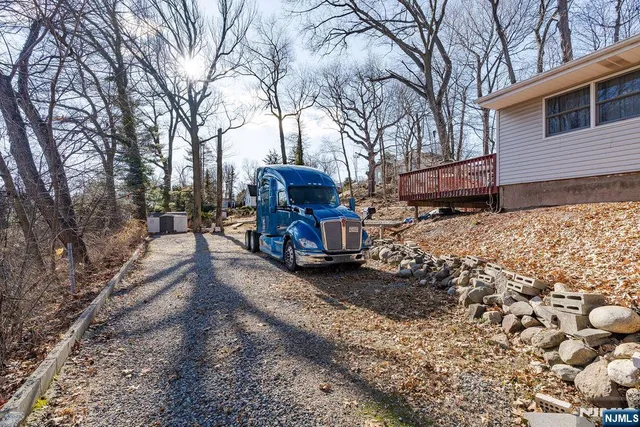 $889,900 | 64 East Century Road, Paramus, NJ 07652