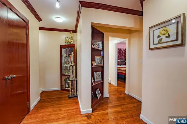 $889,900 | 64 East Century Road, Paramus, NJ 07652