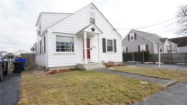 $420,000 | 14 Jones Avenue, Pawtucket, RI 02861