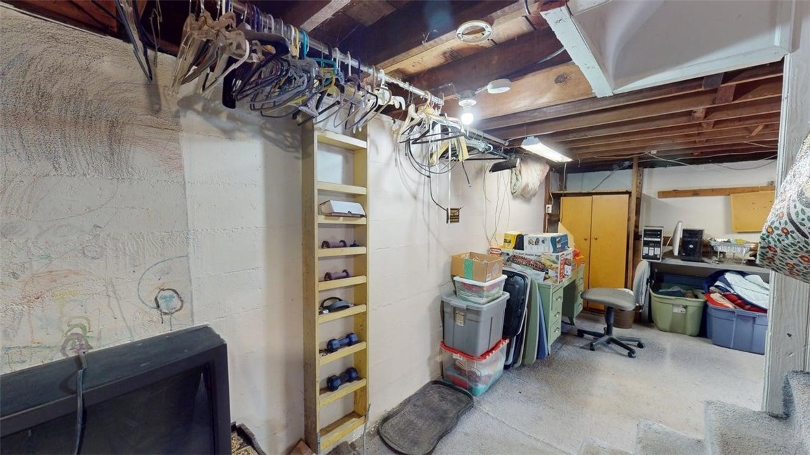 14 Jones Avenue Pawtucket, RI 02861 - Photo 29 of 42