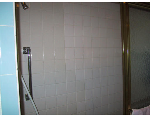 7 Clark Road Peabody, MA 01960 - Photo 6 of 28 Gallery Image 6