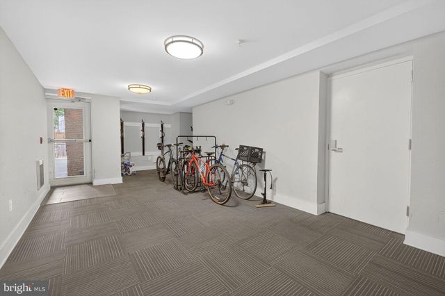 a car parked in front of a building