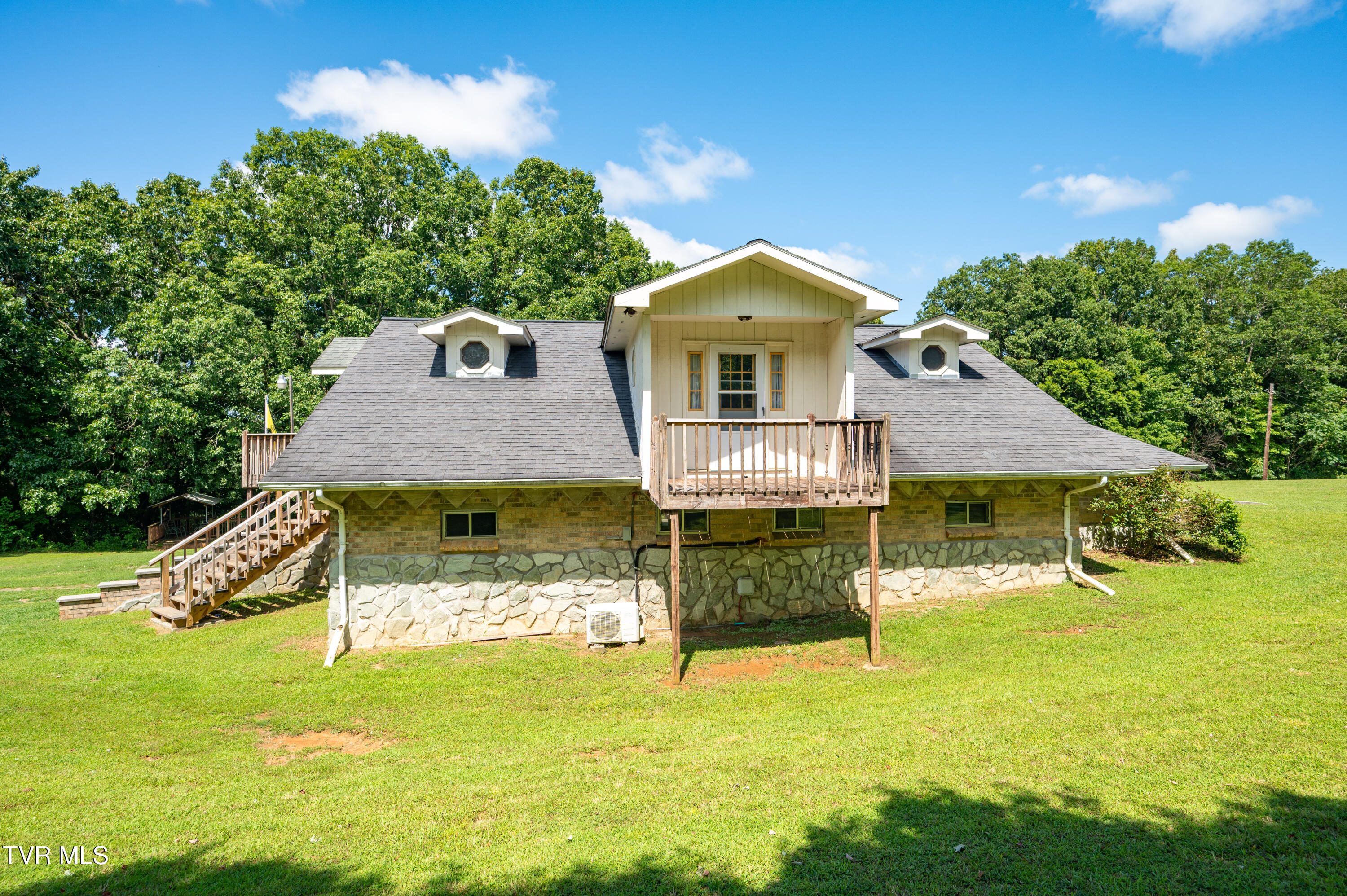 121 Dee Runion Road Jonesborough, TN 37659 - Photo 38 of 51 Dee Runion Rd-17