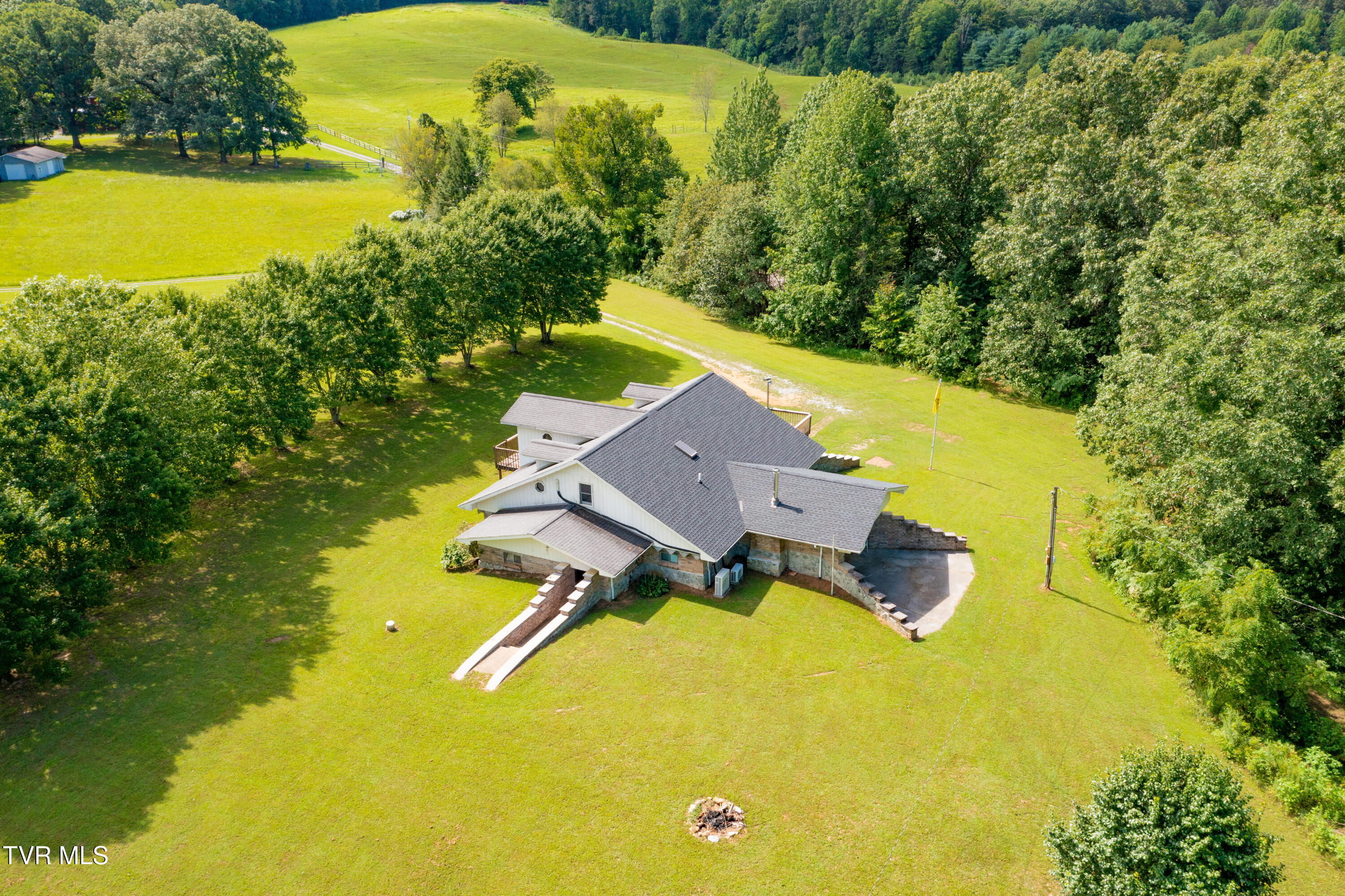 121 Dee Runion Road Jonesborough, TN 37659 - Photo 43 of 51 Dee Runion Rd-27