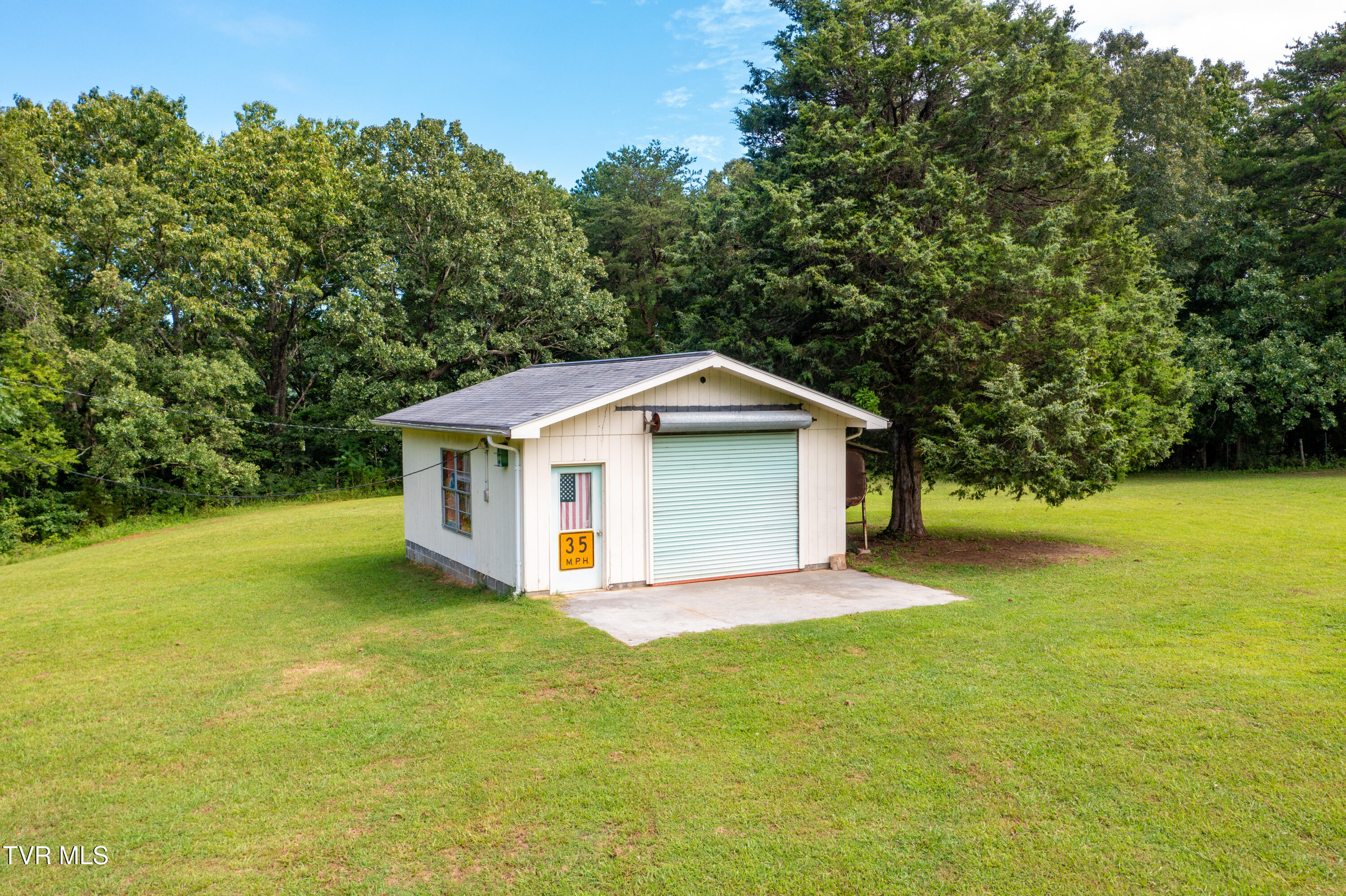 121 Dee Runion Road Jonesborough, TN 37659 - Photo 5 of 51 Dee Runion Rd-7