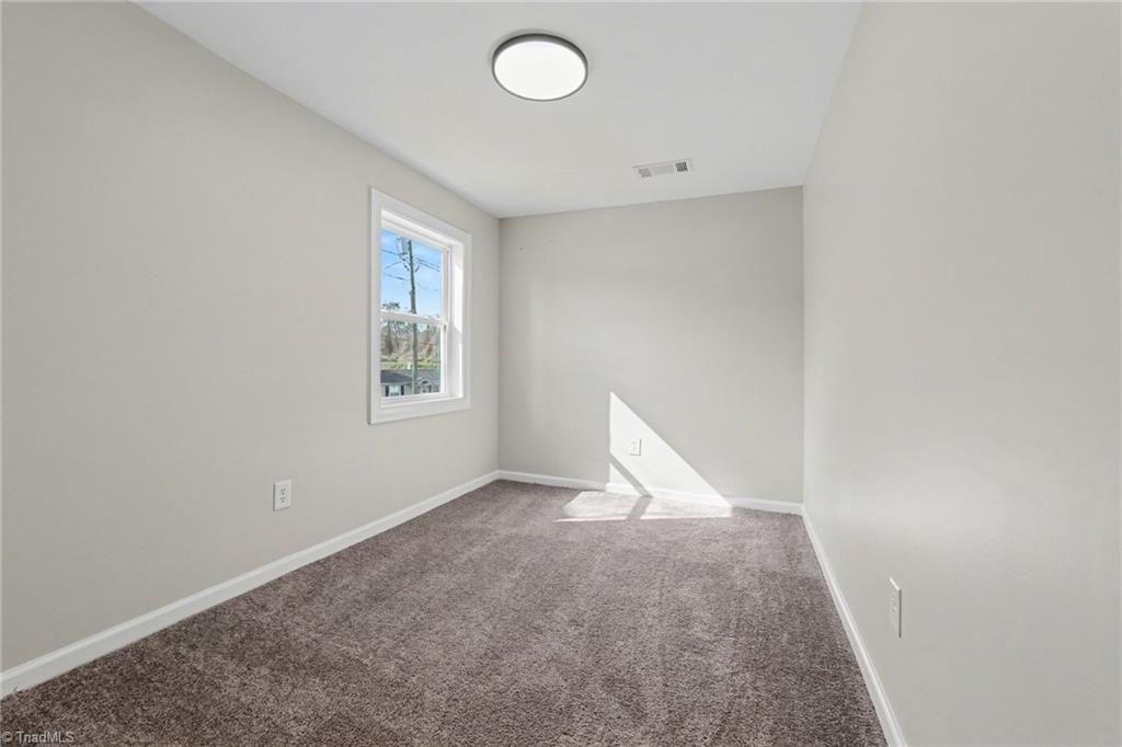 1237 Irving Avenue Eden, NC 27288 - Photo 27 of 36