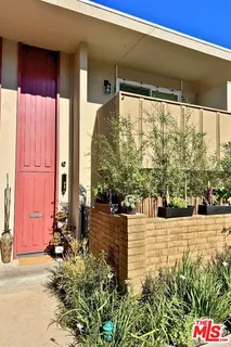 $1,595,000 | 4748 La Villa Marina, Unit D, Marina del Rey, CA 90292